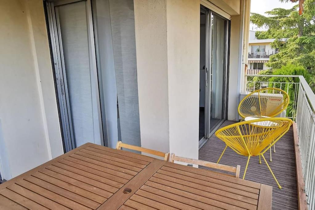 Spacieux 2 Pieces Avec Terrasse, Clim Et Parking Apartment